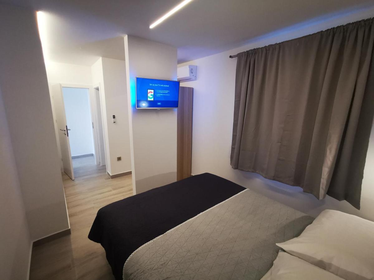 Vito * Vodice